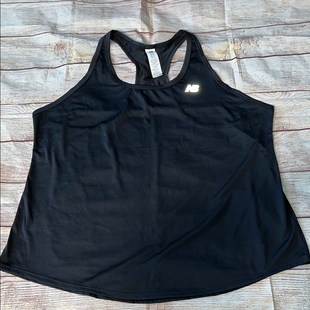 New Balance Women's Black Tank Top 2XL